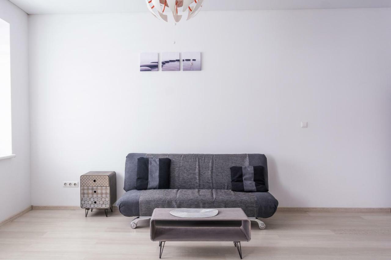 Sandra Apartamentai Каунас Екстериор снимка